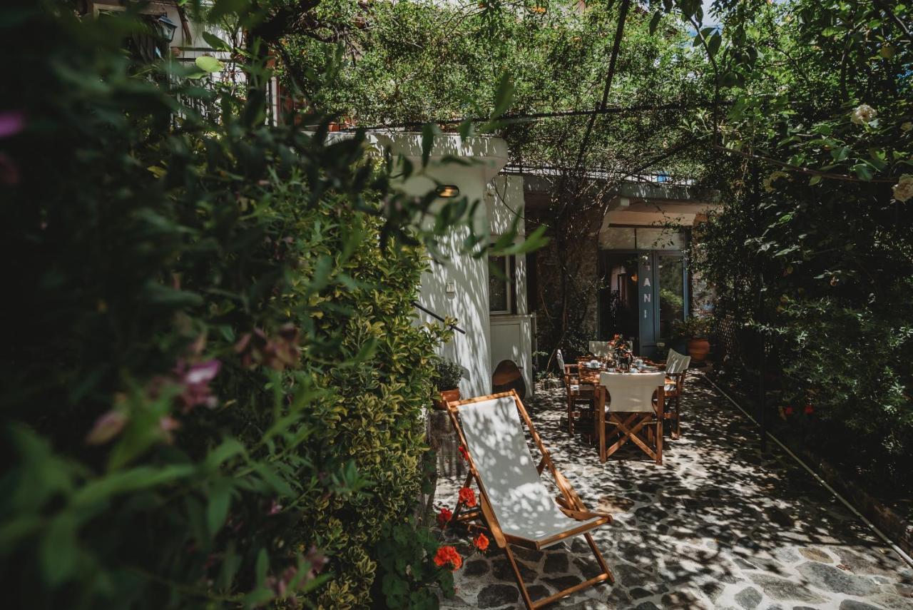 Hani Chrysomilou Kalopanagiotis Bagian luar foto
