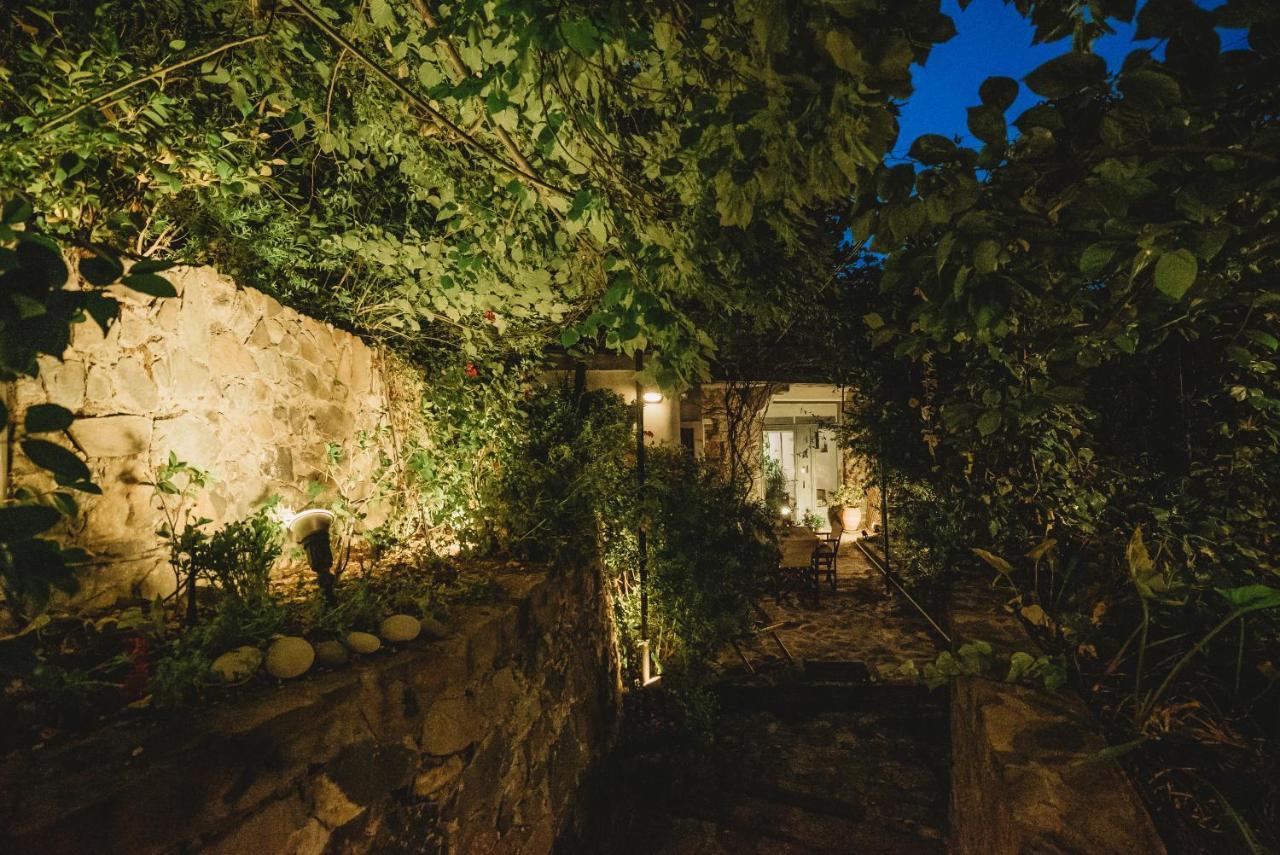 Hani Chrysomilou Kalopanagiotis Bagian luar foto